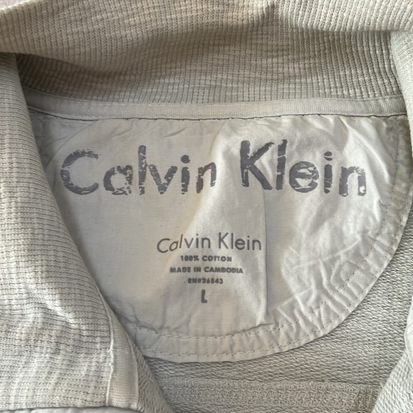 Men’s 90’s Calvin Klein track jacket, size large stone color, cargo pockets. - Picture 9 of 15